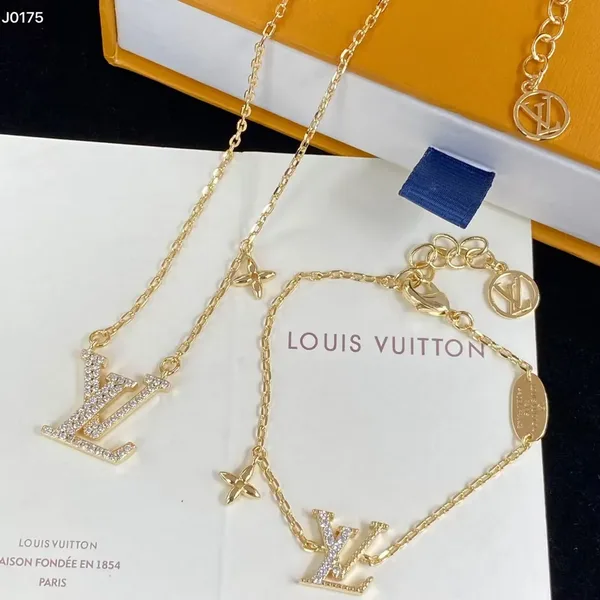 Louis Vuitton Pavé LV Star Slim Chain Bracelet Gold-Tone product photo