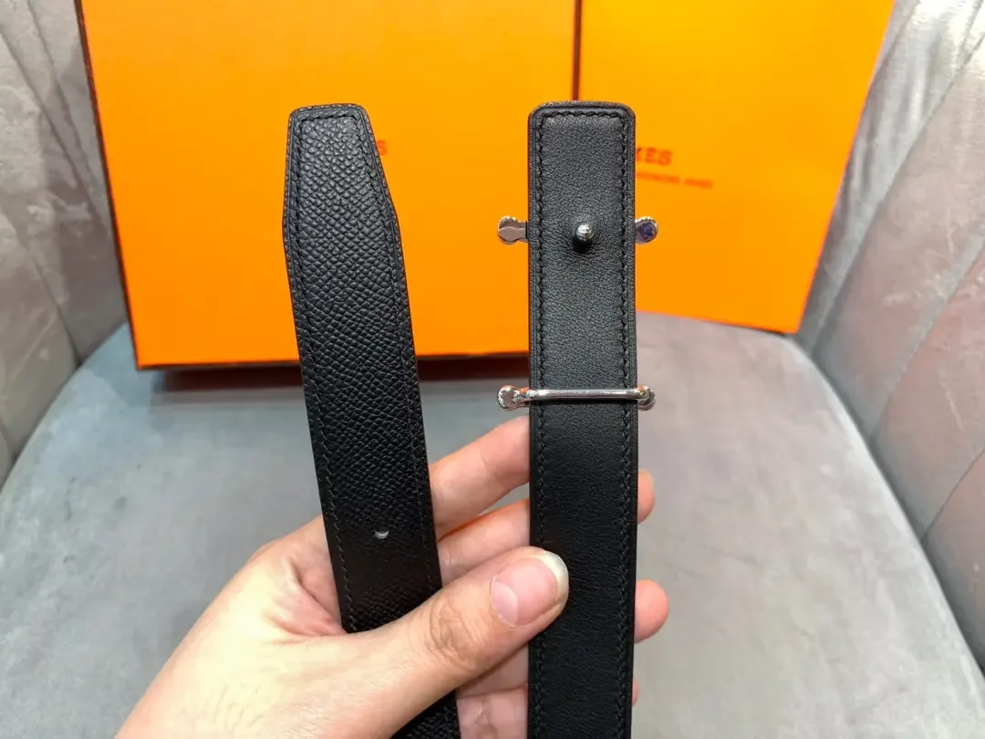 Hermès Black Reversible Belt with Silver-Tone Stirrup-Style H Buckle product view 7