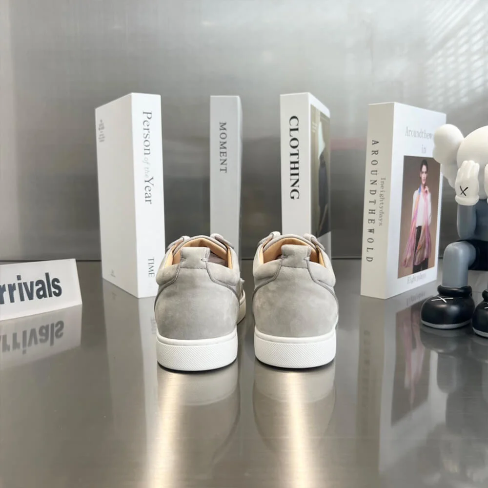 Christian Louboutin Louis Junior Spikes Textured Sneakers Off-White product view 7