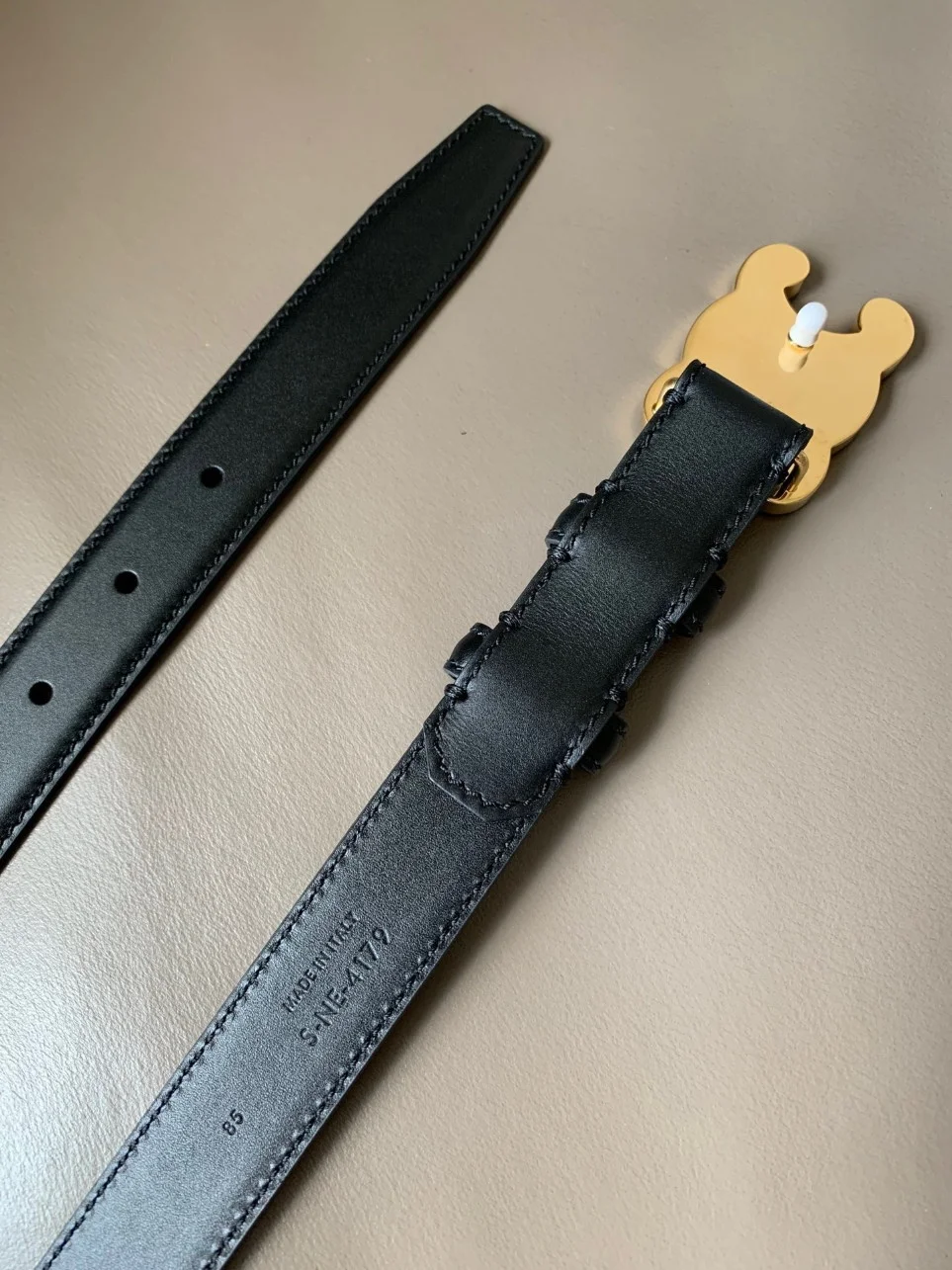 Celine Medium Cuir Triomphe Belt 25MM in Black Calfskin product view 7