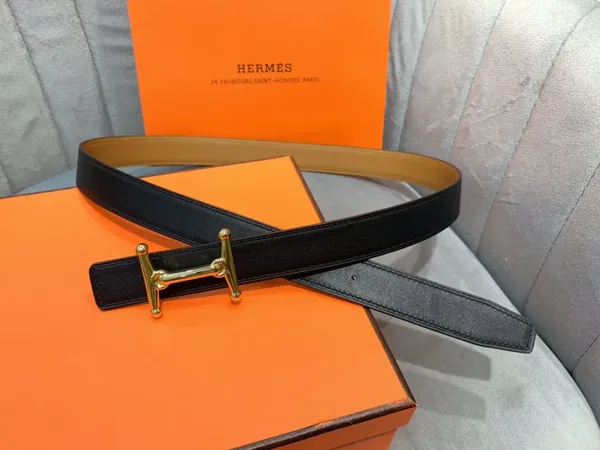Hermès Tan/Black Reversible Belt with Gold-Tone Stirrup-Style H Buckle product view 2