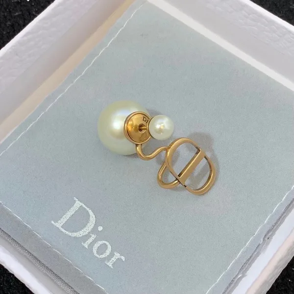 Dior Tribales Ear Jewelry In Antique Gold-Finish Metal and Pearl-Effect Details product view 4
