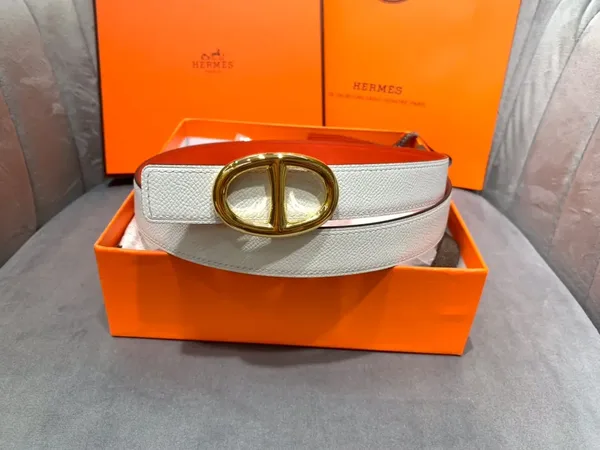 Hermès White/Red Reversible Belt with Gold-Tone Oval Buckle product view 2