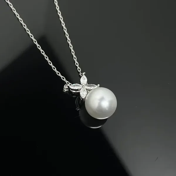 Tiffany  Co. Victoria Flower Pearl-Effect Pendant Necklace Silver-Tone product photo