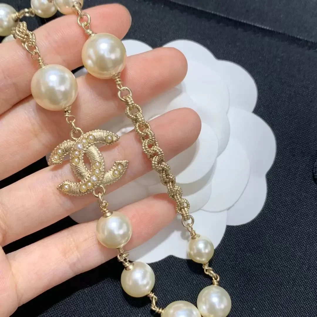 Chanel CC Pearl-Effect Choker Necklace Gold-Tone product view 2