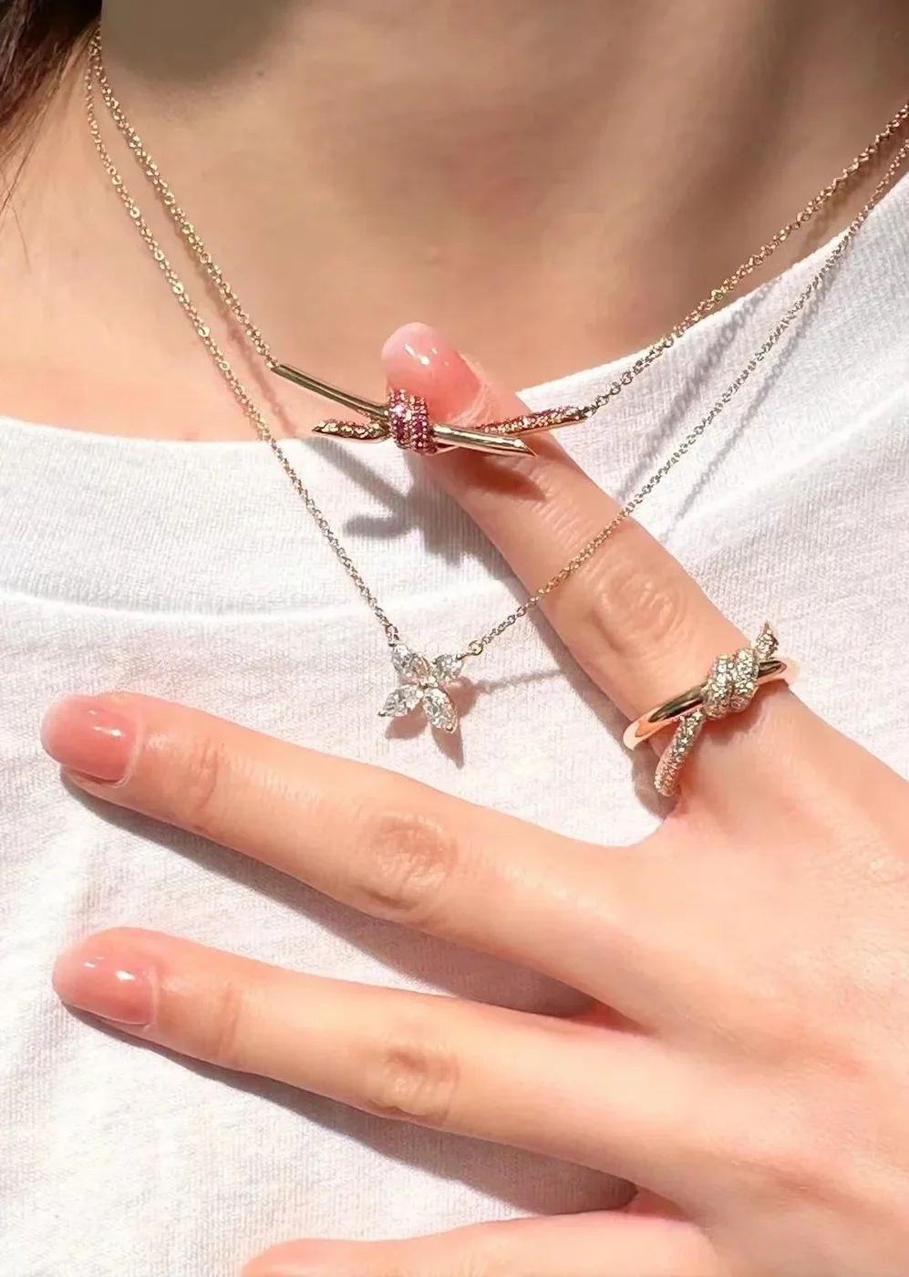 Tiffany  Co. Knot Pink Pavé-Effect Pendant Necklace Rose-Tone product view 7