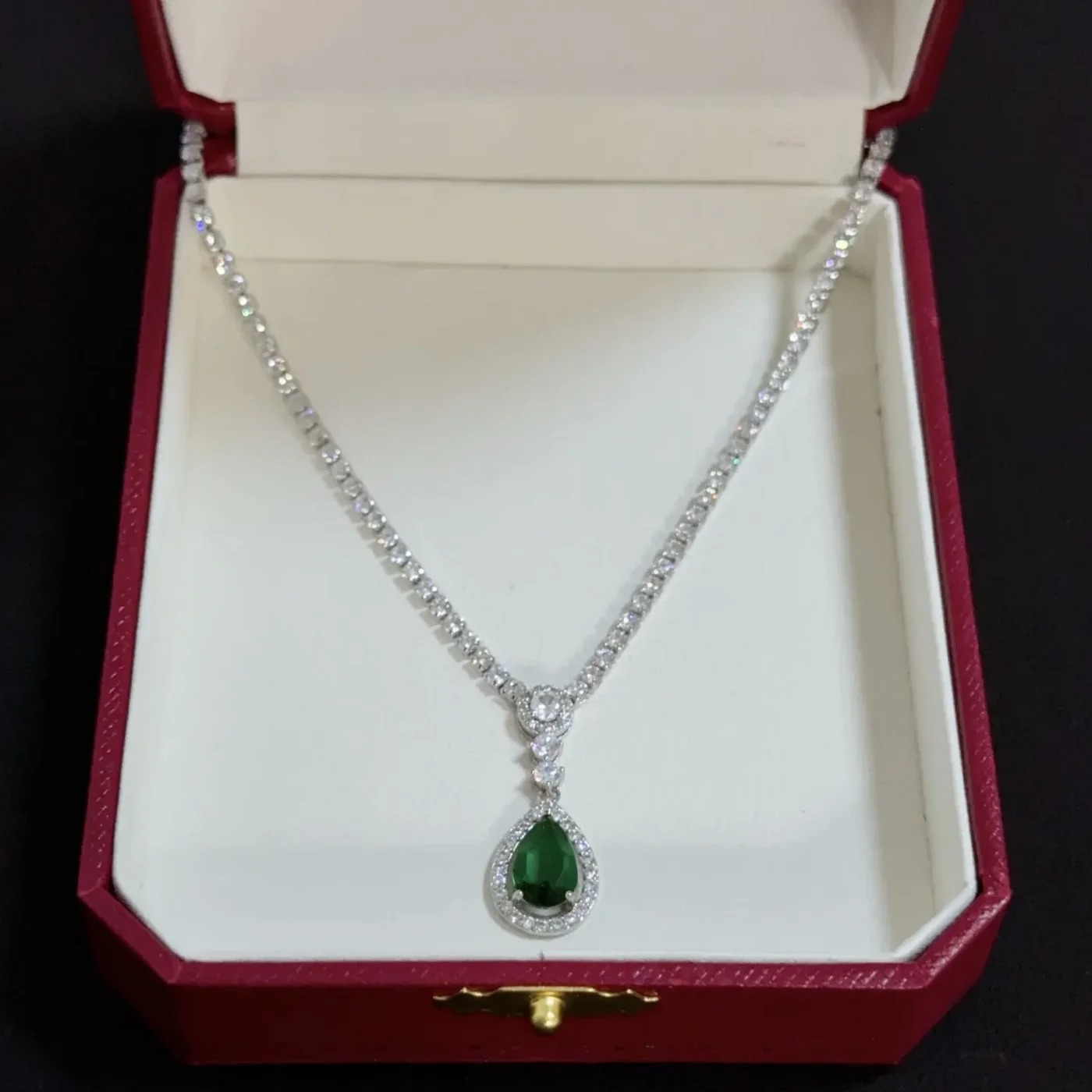 Cartier Green Pear-Shaped Silver-Tone Pendant Necklace product view 2
