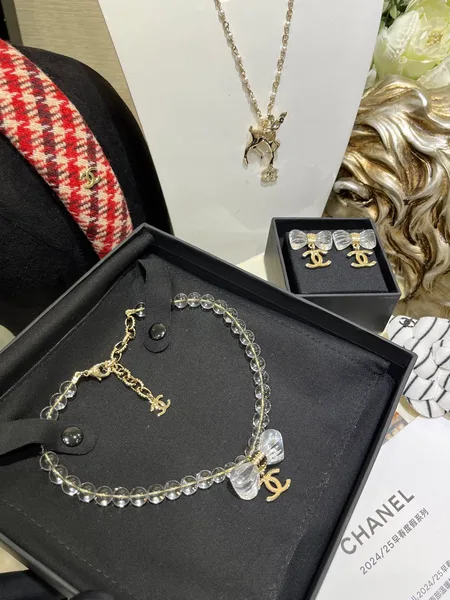 Chanel Clear Bead Bow CC Pendant Necklace Silver-Tone product photo