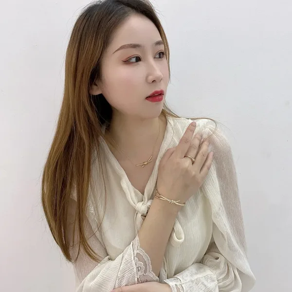 Tiffany  Co. Smooth Knot Bangle Gold-Tone product view 4