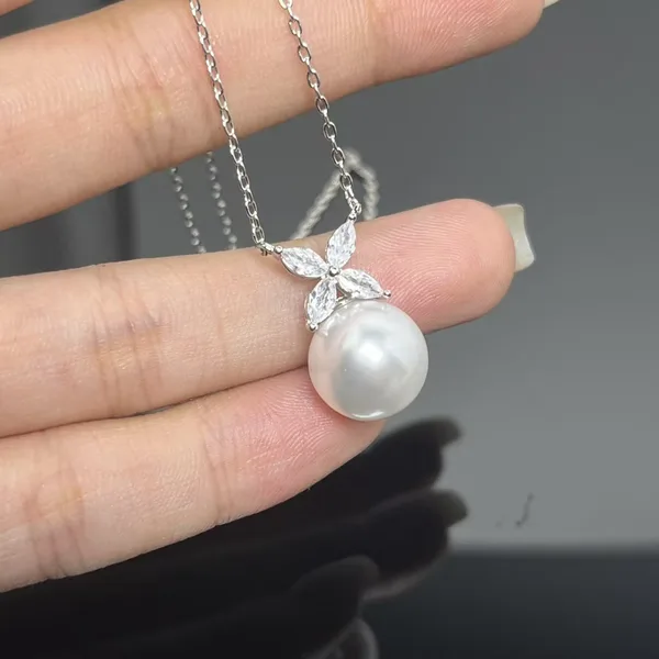 Tiffany  Co. Victoria Flower Pearl-Effect Pendant Necklace Silver-Tone product view 4