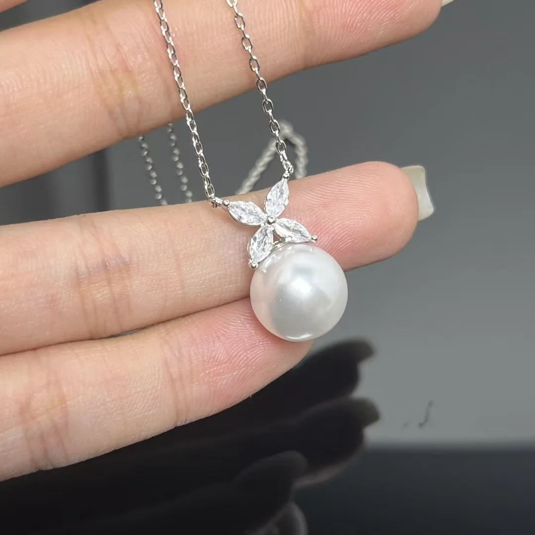 Tiffany  Co. Victoria Flower Pearl-Effect Pendant Necklace Silver-Tone product view 4