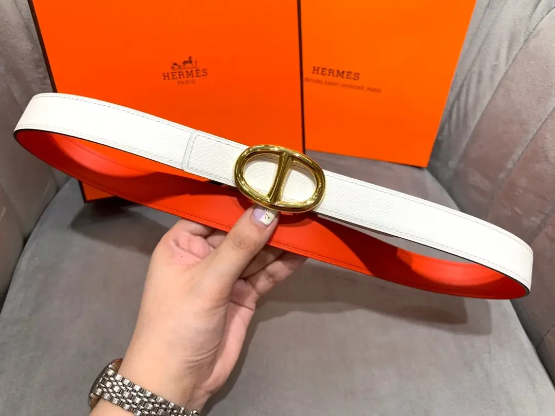Hermès White/Red Reversible Belt with Gold-Tone Oval Buckle product view 5