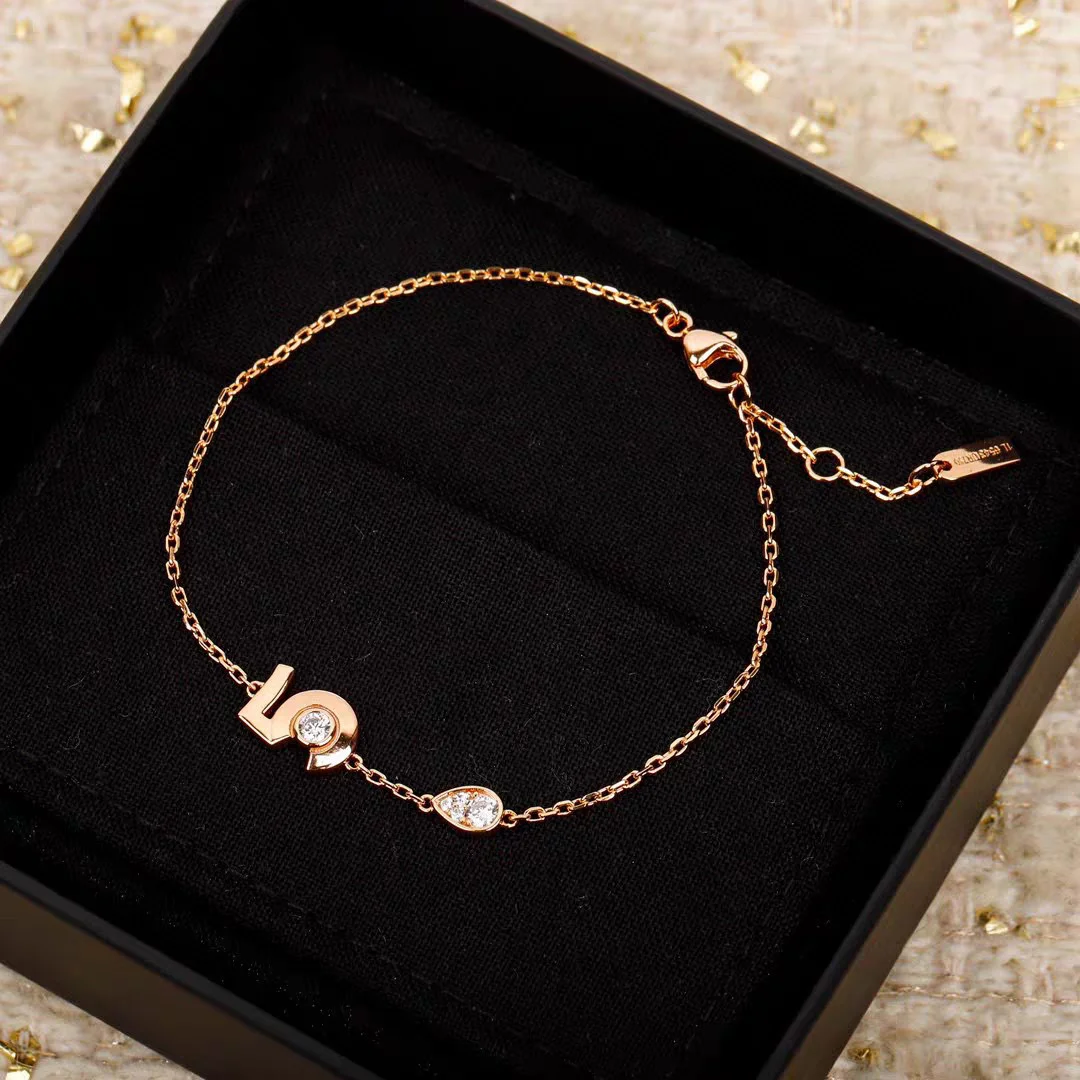 Chanel No.5 Slim Chain Bracelet Rose-Tone product view 1