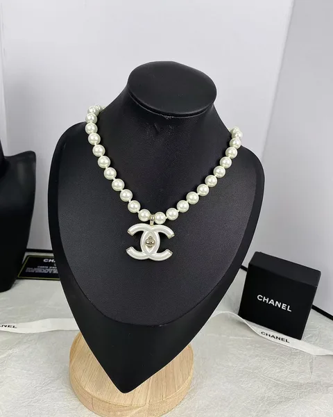 Chanel White CC Pearl-Effect Choker Necklace White and Gold-Tone product view 3