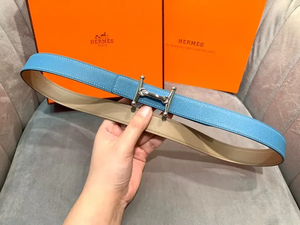 Hermès Light Blue/Taupe Reversible Belt with Silver-Tone Stirrup-Style H Buckle product view 4