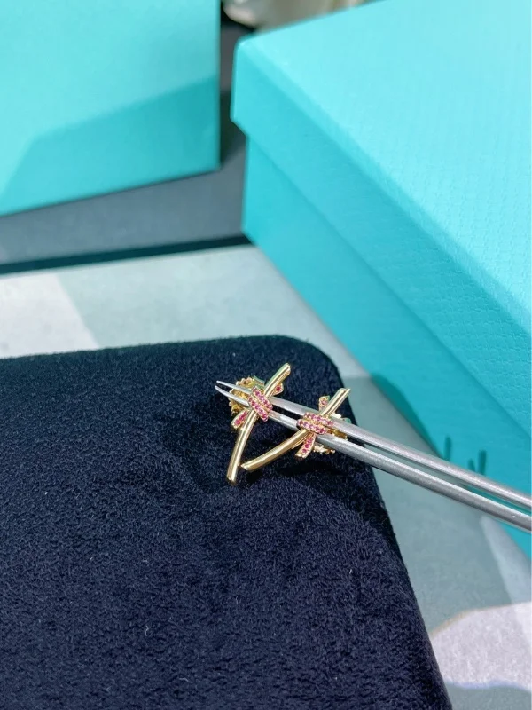 Tiffany  Co. Knot Pink Pavé-Effect Stud Earrings Rose-Tone product view 4
