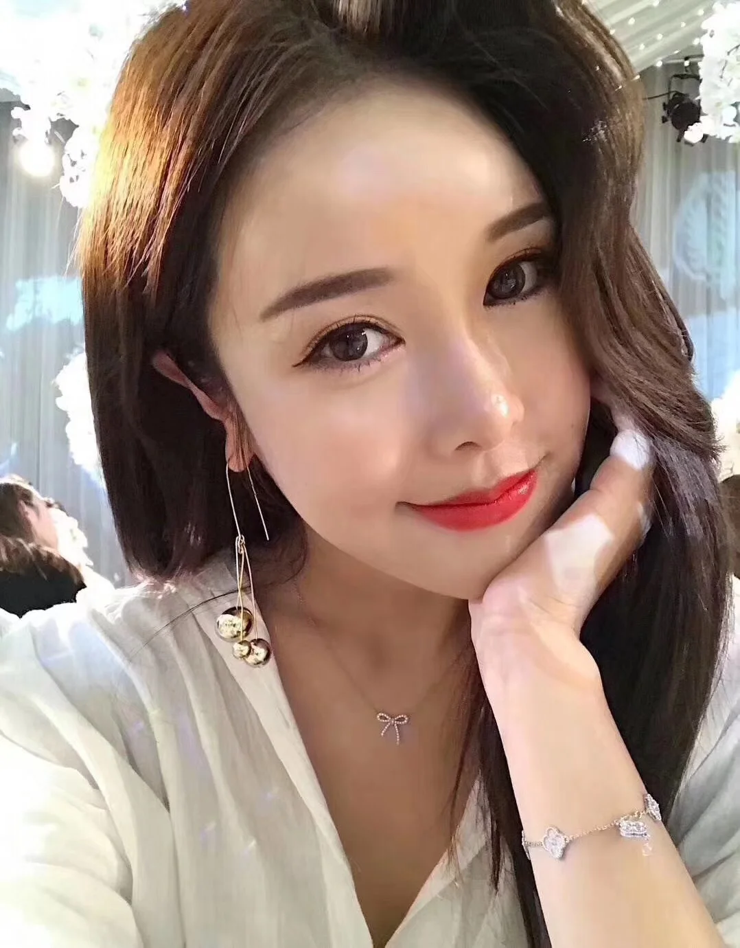 Tiffany  Co. Mini Pavé-Effect Bow Necklace Silver-Tone product view 4