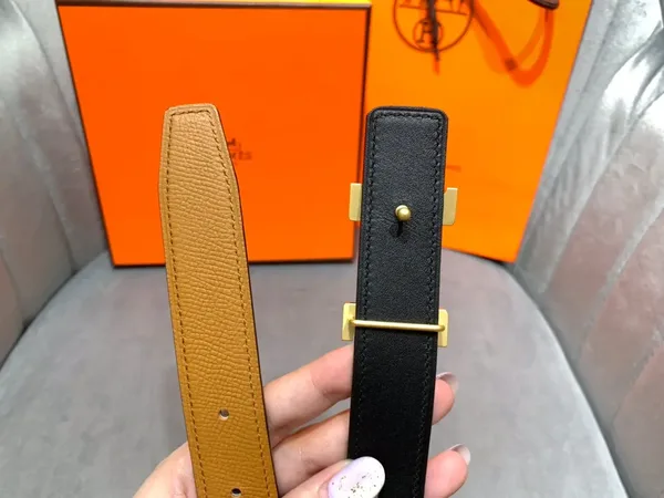 Hermès Tan/Black Reversible Belt with Gold-Tone Wide H Buckle product view 7